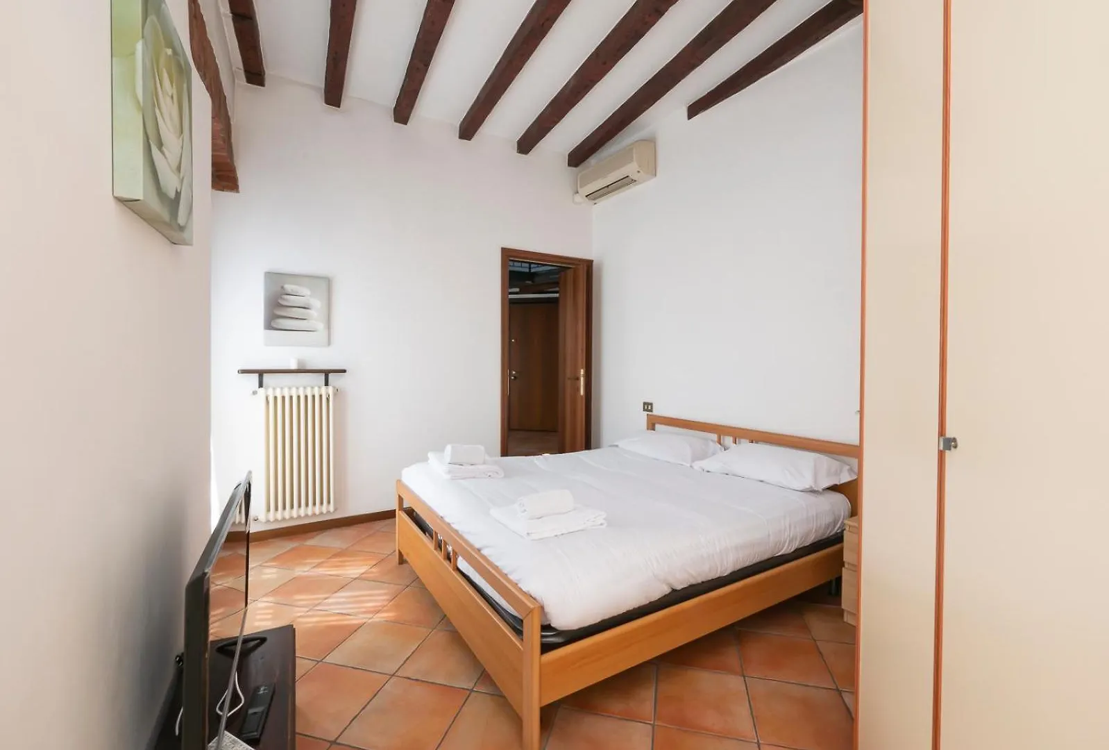 Youhosty - Porta Romana M3 Milan